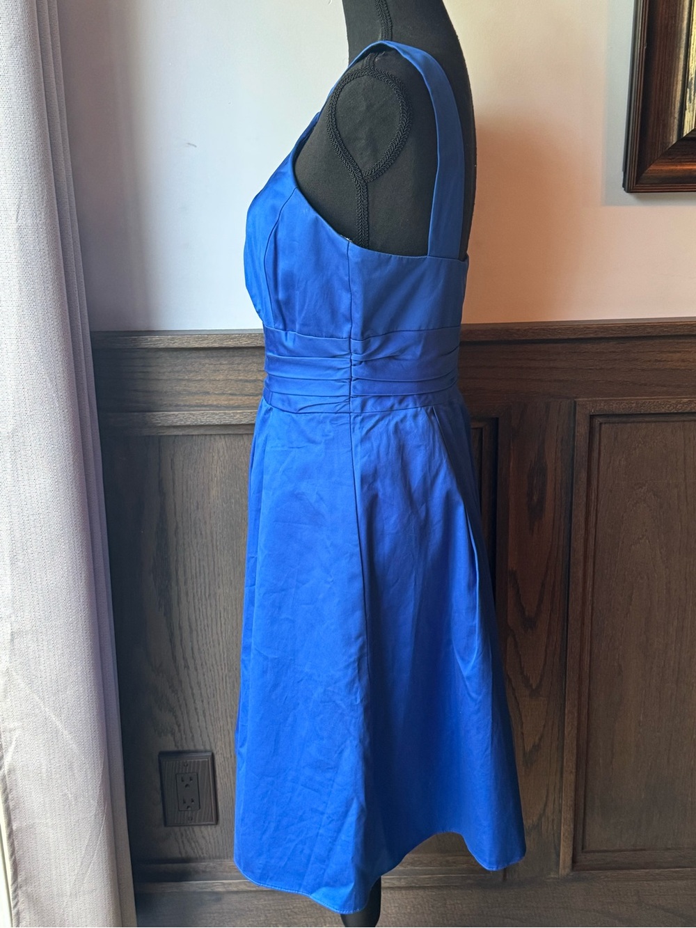 David's Bridal Royal Blue Cross-Over Halter Fit & Flare Mini Dress sz 8 - Picture 2 of 7